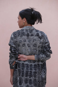 Arreth Women’s Shirt